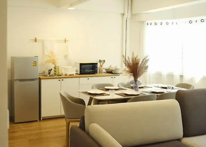 2br Stylist Rare Find China Town * Bangkok