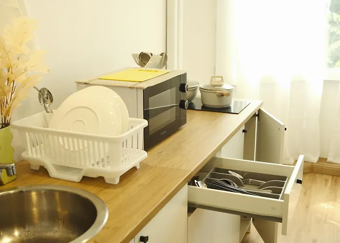 2br Stylist Rare Find China Town Apartamento